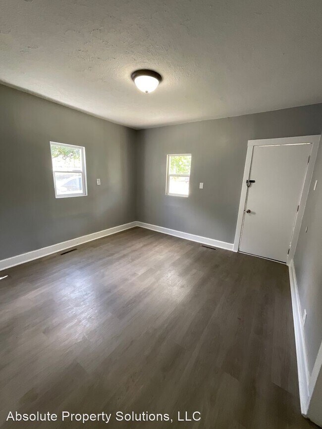 Foto del edificio - 2 br, 1 bath House - 1536 N Golden Ave