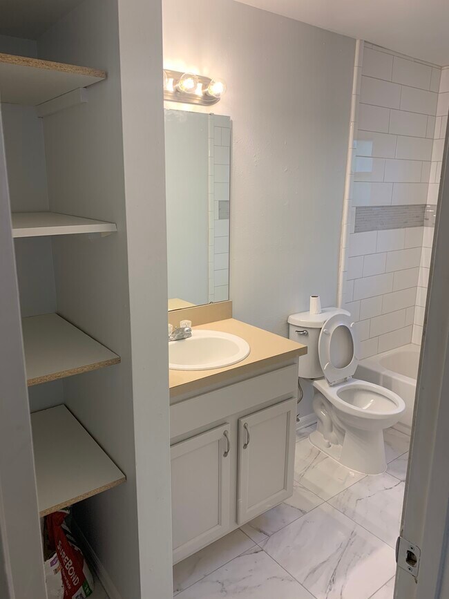 Renovated bathroom - 5400 26th St W
