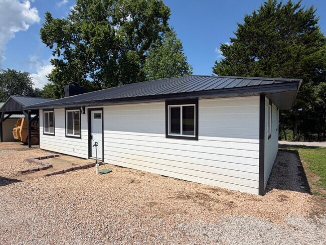Foto del edificio - 21167 Narrows Ln