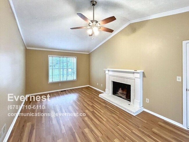 Foto del edificio - 3110 Glen Knolls Ct