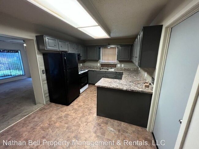 Building Photo - 3 br, 2 bath House - 1230 20th St SE