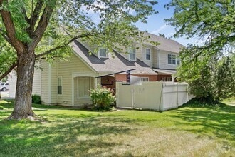 Building Photo - 77 Pheasantbrook Cir