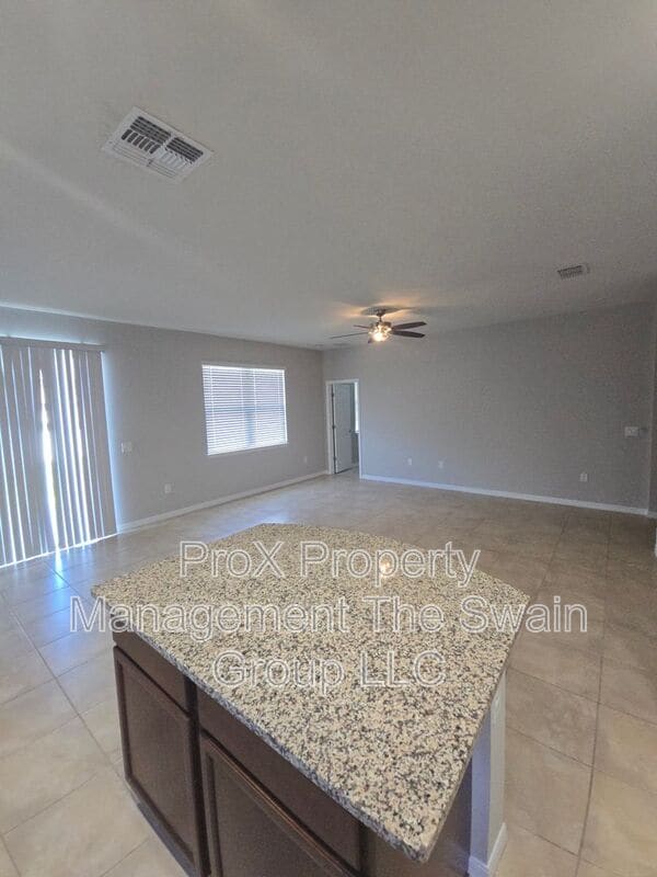 Building Photo - 8739 Micmac Ct