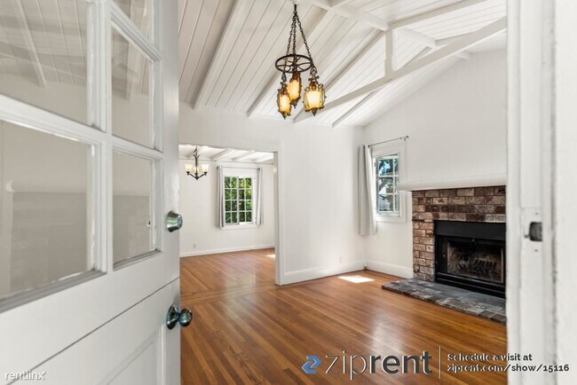 Foto del edificio - 2 br, 2 bath House - 632 Acacia Lane, Emer...