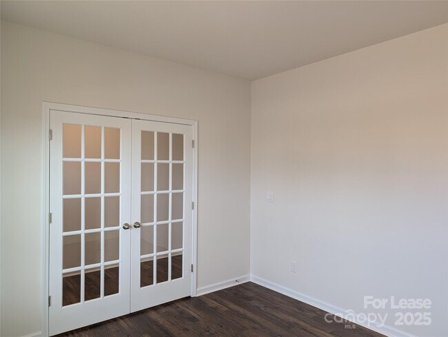 Foto del edificio - 10731 Claystone Dr