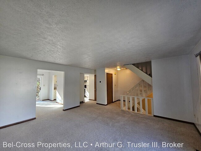 Building Photo - 2 br, 1.5 bath House - 201-A Morgan Drive