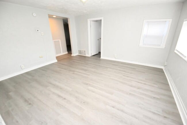 Foto del edificio - Mishawaka IN 2 bedroom home
