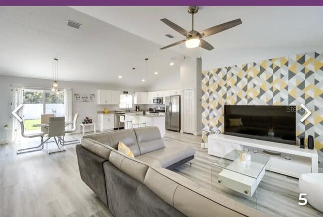 Foto del edificio - 2081 SW 153rd Loop