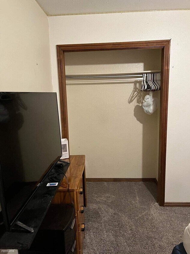Foto del edificio - 4 br, 2 bath Duplex - 1939 700 West 1939 B...
