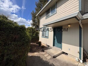Building Photo - 270 S 41st Pl