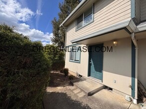 Building Photo - 270 S 41st Pl