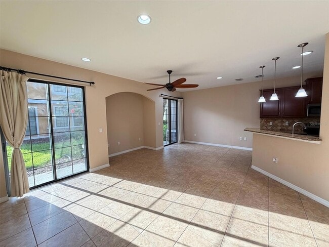 Foto del edificio - 5722 Kinglethill Dr