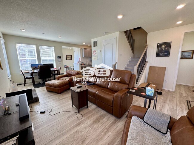 Foto del edificio - 17618 Olive St