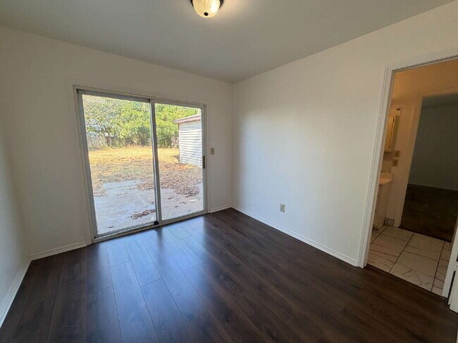 Foto del edificio - 3-Bed, 2-Bath Home in Midwest City