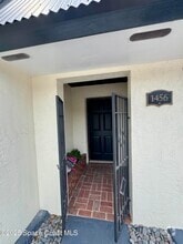 Building Photo - 1456 Guava Ave
