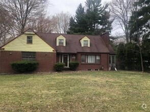 Building Photo - 4800 Canfield Rd