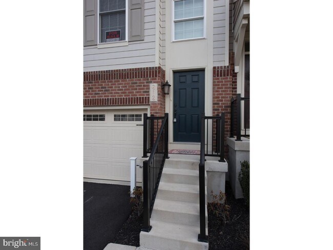 Foto del edificio - 212 Skylar Ln