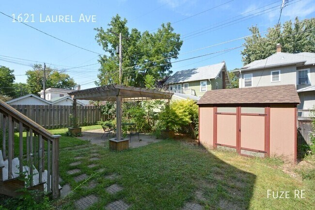 Building Photo - 1621 Laurel Ave