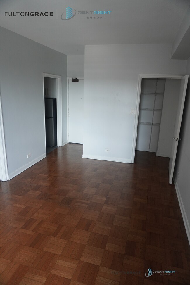 Foto del edificio - 534 W Stratford Pl