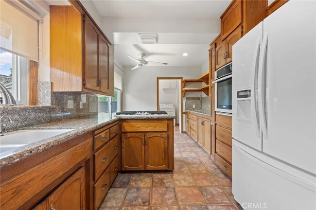 Foto del edificio - 5431 E El Jardin St