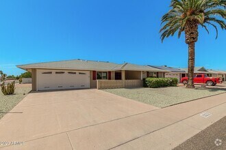 Building Photo - 15602 N 105th Dr