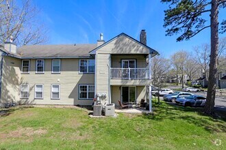 Building Photo - 874 E Fishers Creek Rd