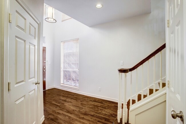 Foto del edificio - 1804 Colquitt St