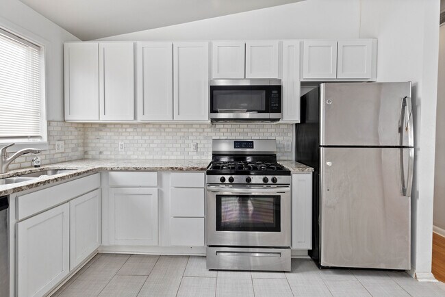 Foto del edificio - 24030 Stratford St