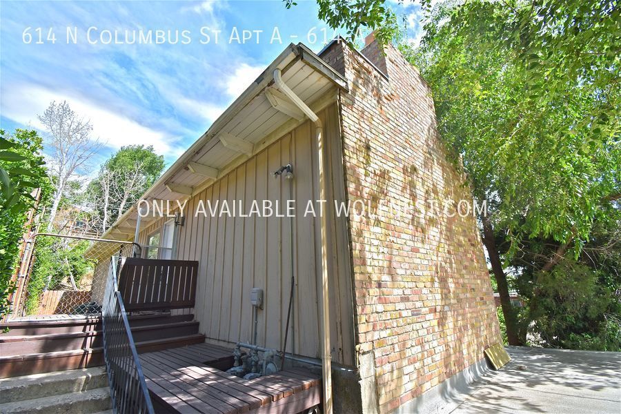 Foto principal - No Deposit Option! Breathtaking 1 Bed Capi...