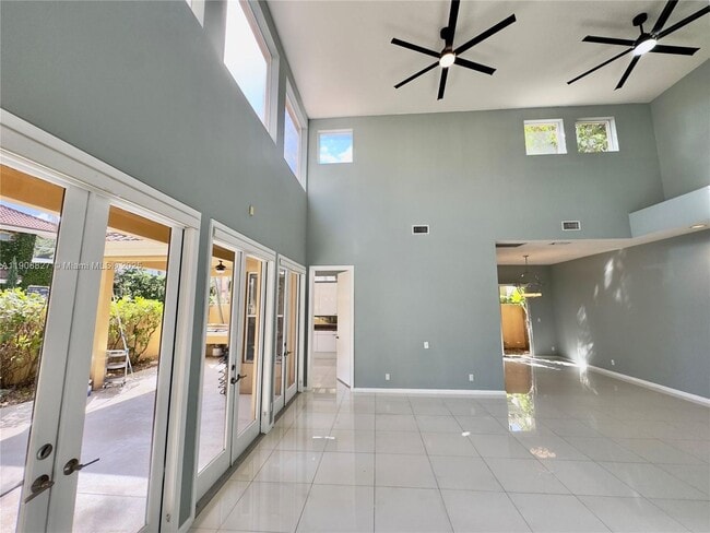 Foto del edificio - 3728 NE 208th Terrace