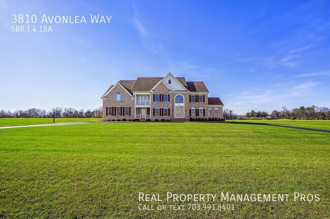 Building Photo - Gated Community, 10 Acres