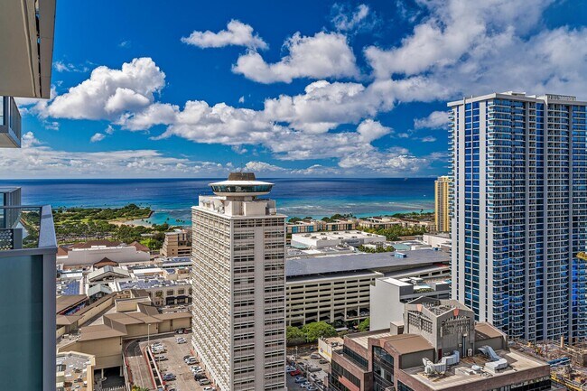 Building Photo - Azure Ala Moana #3106 - Urban living in Ho...