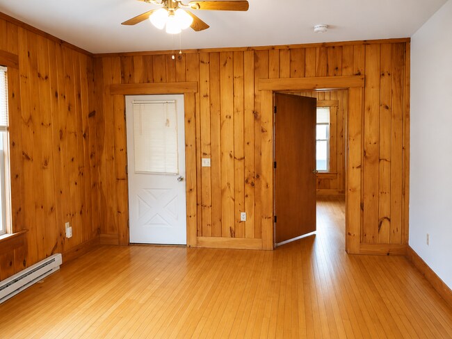 Foto del edificio - 332 Wallingford Ave