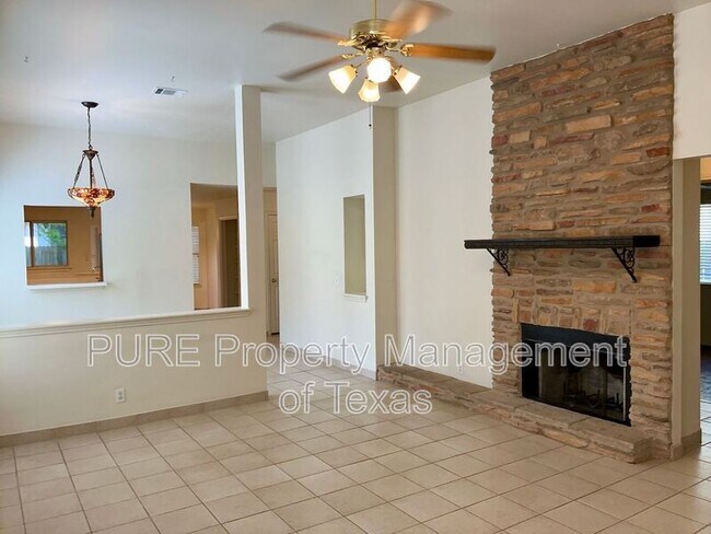 Foto del edificio - 21416 Grand National Ave