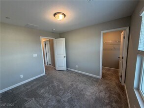 Building Photo - 2617 Gallarate Dr