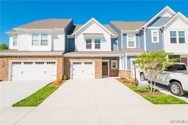 Building Photo - 18605 Palisades Rdg