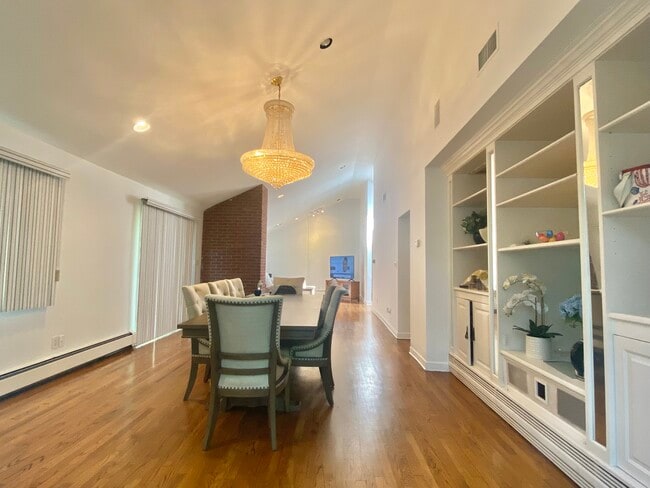 Photo - 1 Ramsey Rd House