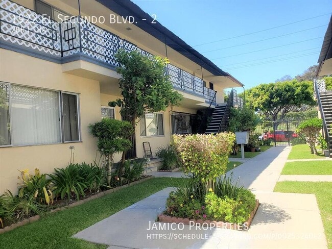 Photo - 1922 El Segundo Blvd Apartment