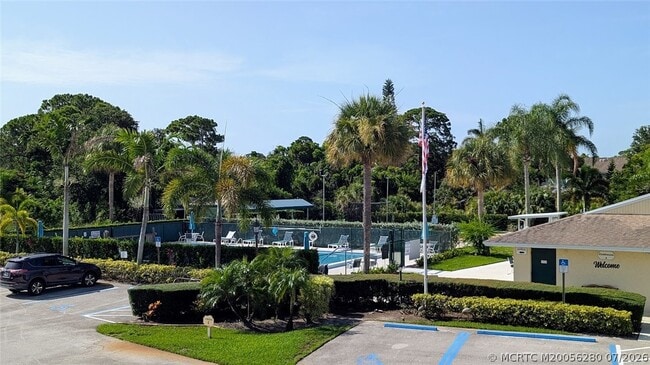Building Photo - 2950 SE Ocean Blvd