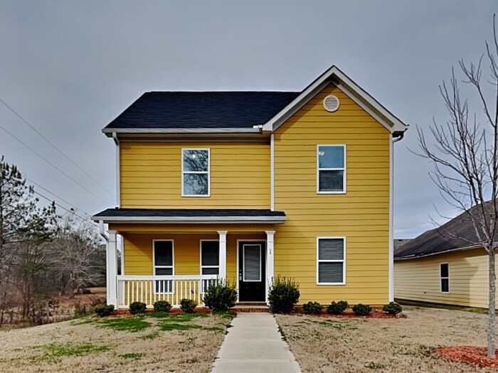 Primary Photo - One Month Free! Amazing Home , You'll Want...