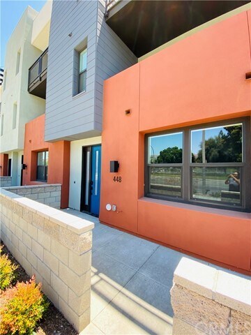 Building Photo - 448 W Central Ave