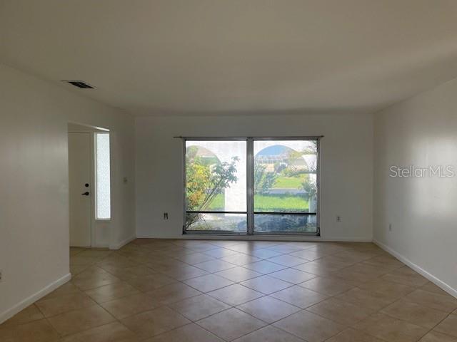 Building Photo - 1708 Claw Ct