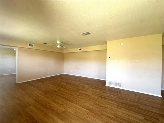 Foto del edificio - 1814 Spring Lake W