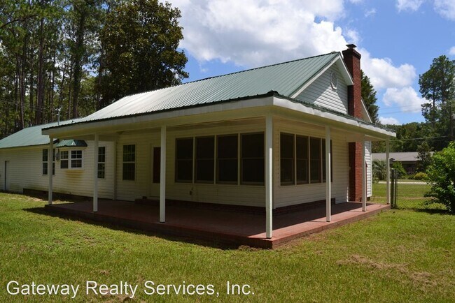 Building Photo - 3 br, 2.5 bath House - 1005 Seminole Trail