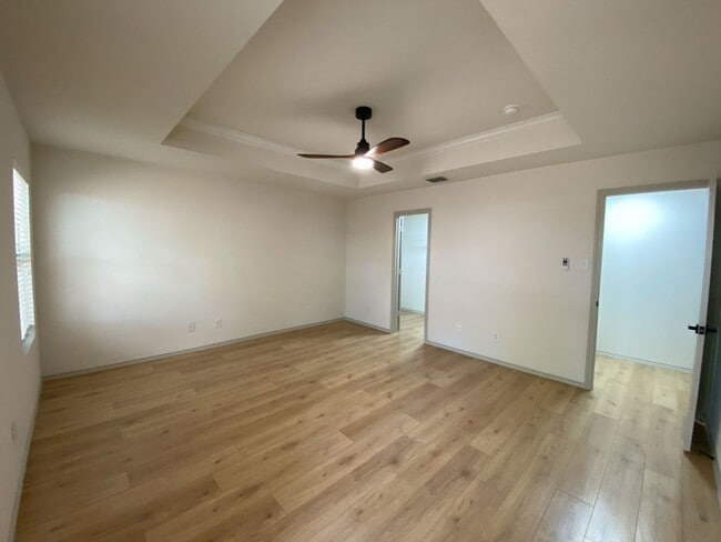 Foto del edificio - 1 STORY 3 BEDROOM WITH AN OFFICE AND 2 BATHROOM.