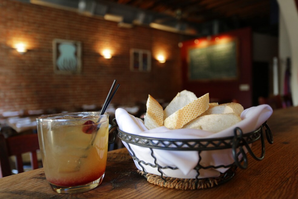 Is Old Westport a Good Place To Live in Kansas City? Neighborhood Guide by