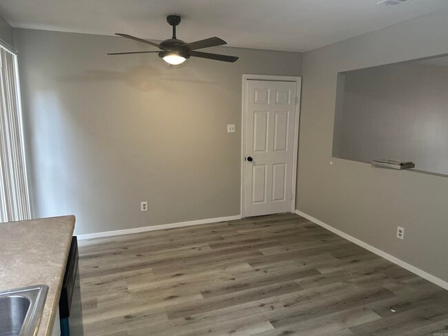 Building Photo - 7206 Stevenson Dr