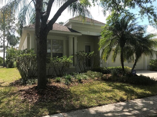 Foto del edificio - 9327 Huntington Park Way