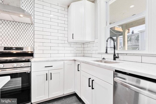 Foto del edificio - 263 S Robinson St