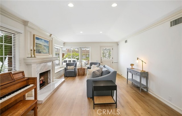 Building Photo - 308 Orchid Ave